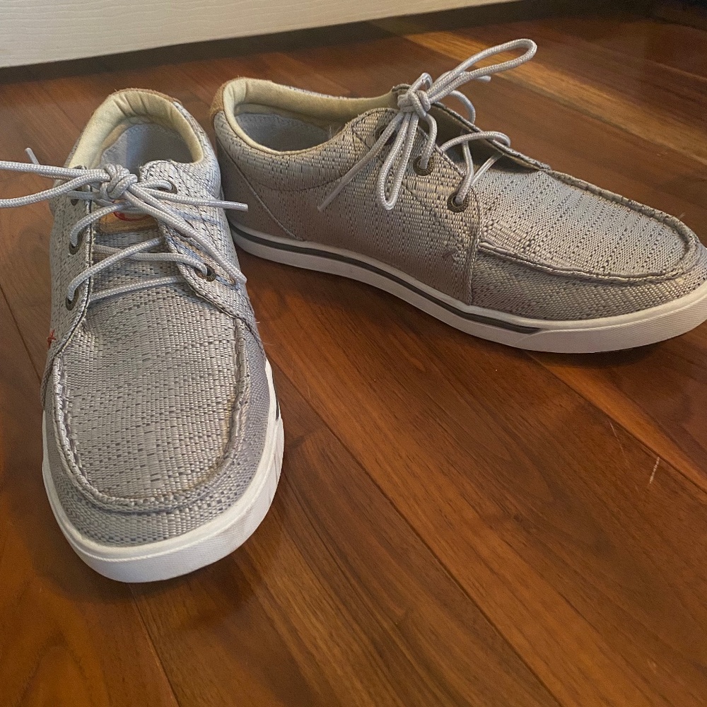 Twisted X shoe